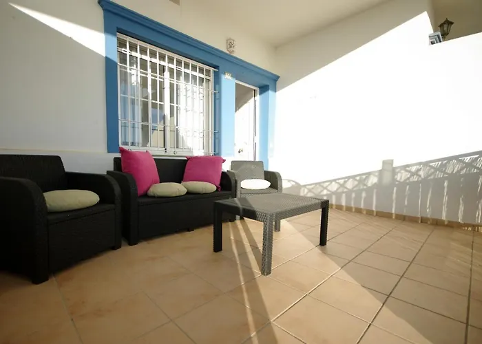 Livingtarifa Coco Apartment